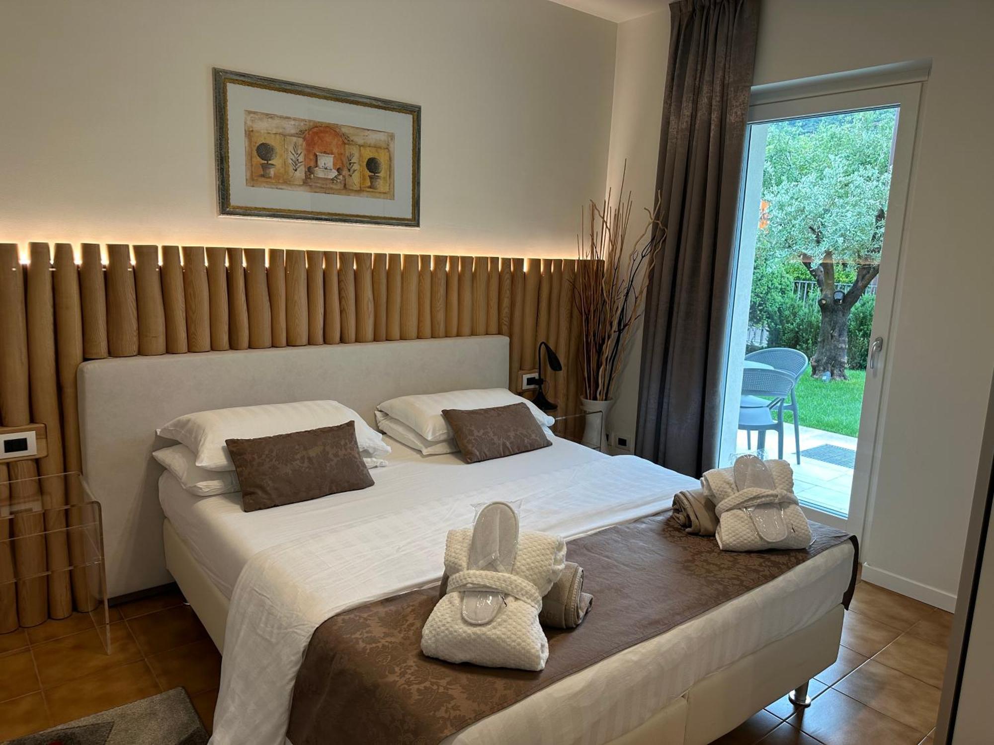 Residence Villa Dalila - Appartamento Dalila Riva del Garda Bagian luar foto
