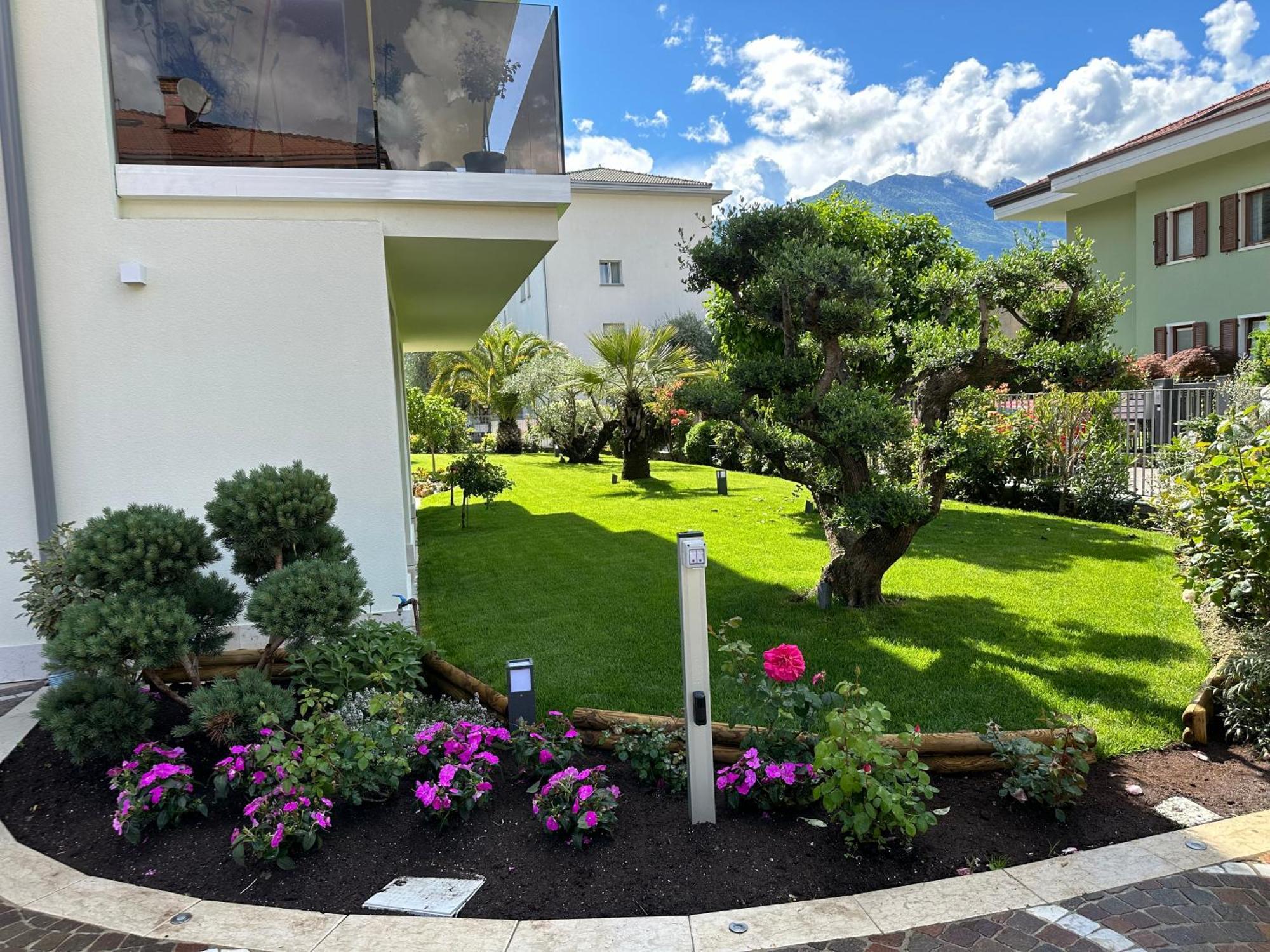 Residence Villa Dalila - Appartamento Dalila Riva del Garda Bagian luar foto