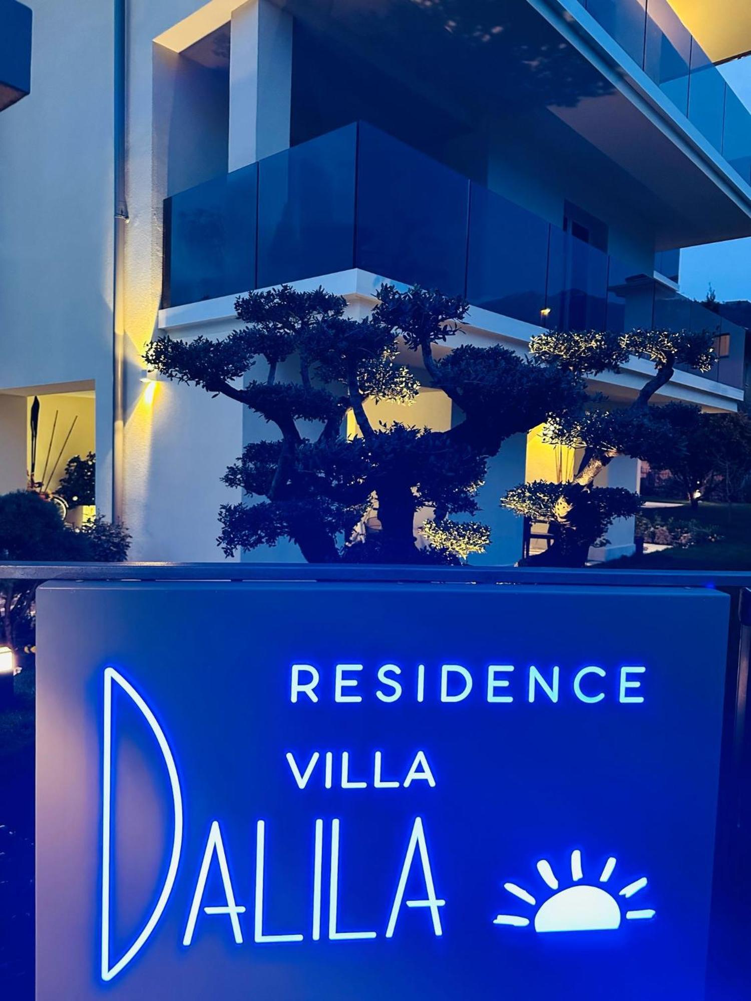 Residence Villa Dalila - Appartamento Dalila Riva del Garda Bagian luar foto